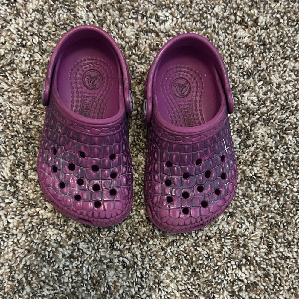 CROCS Kids Magenta Sandals